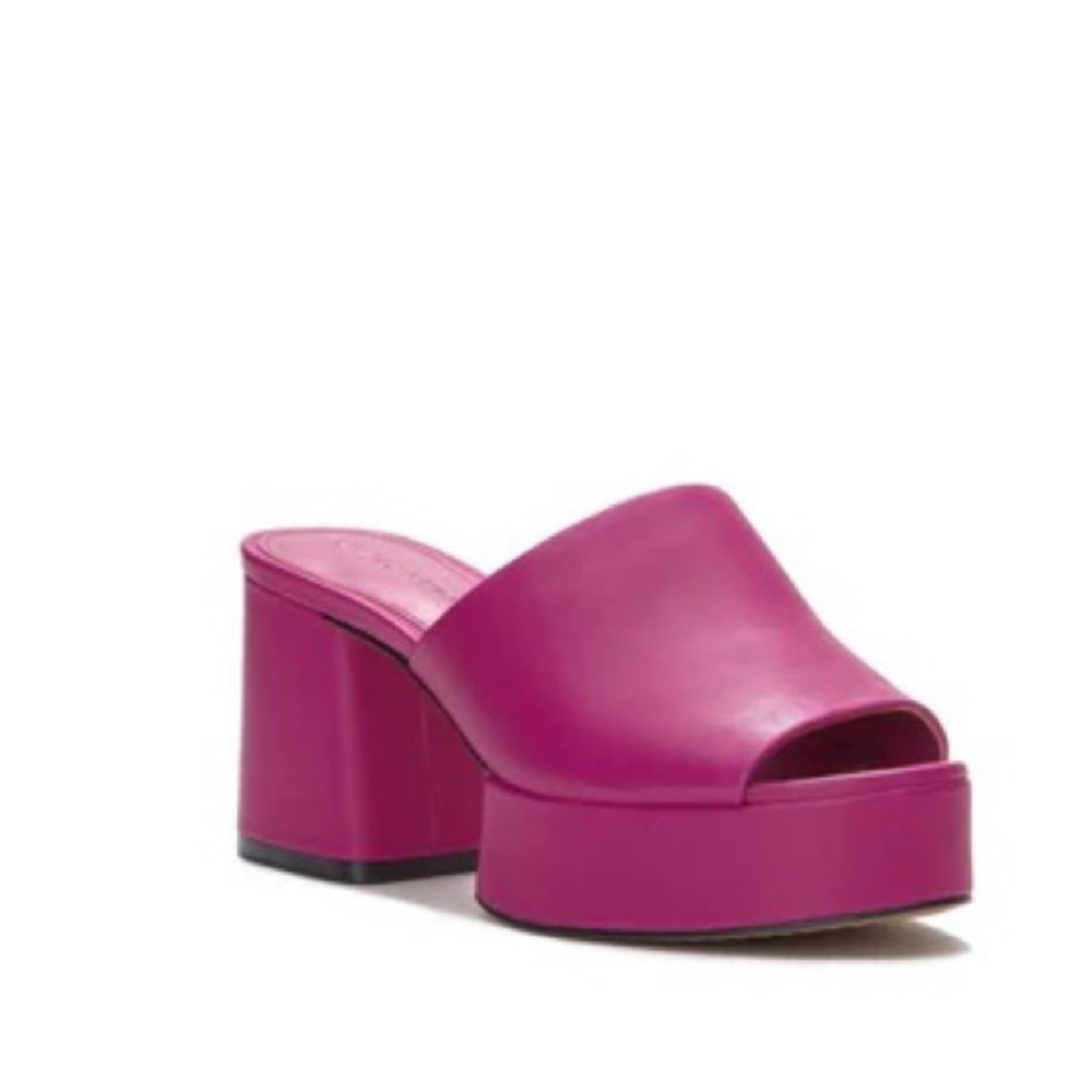 Vince Camuto pink heel